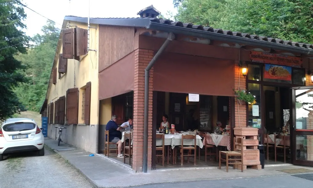 Acqua Solforosa restaurant in Zocca