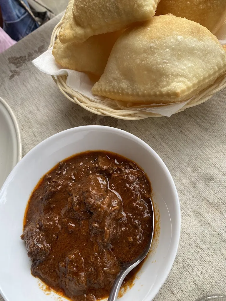 Acqua Solforosa_Zocca_slider_image_3