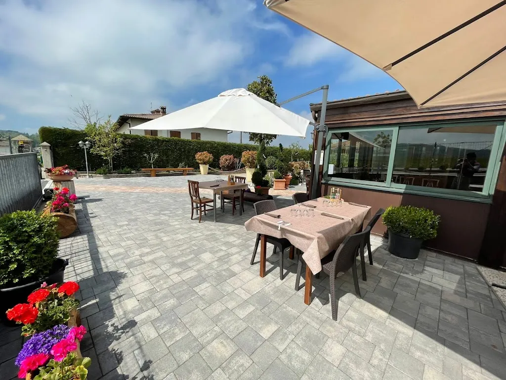 Osteria la Collina_Zocca_slider_image_1