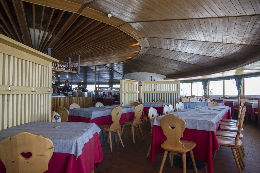 Capanna Ra Valles 2470 m_Ampezzo_slider_image_1