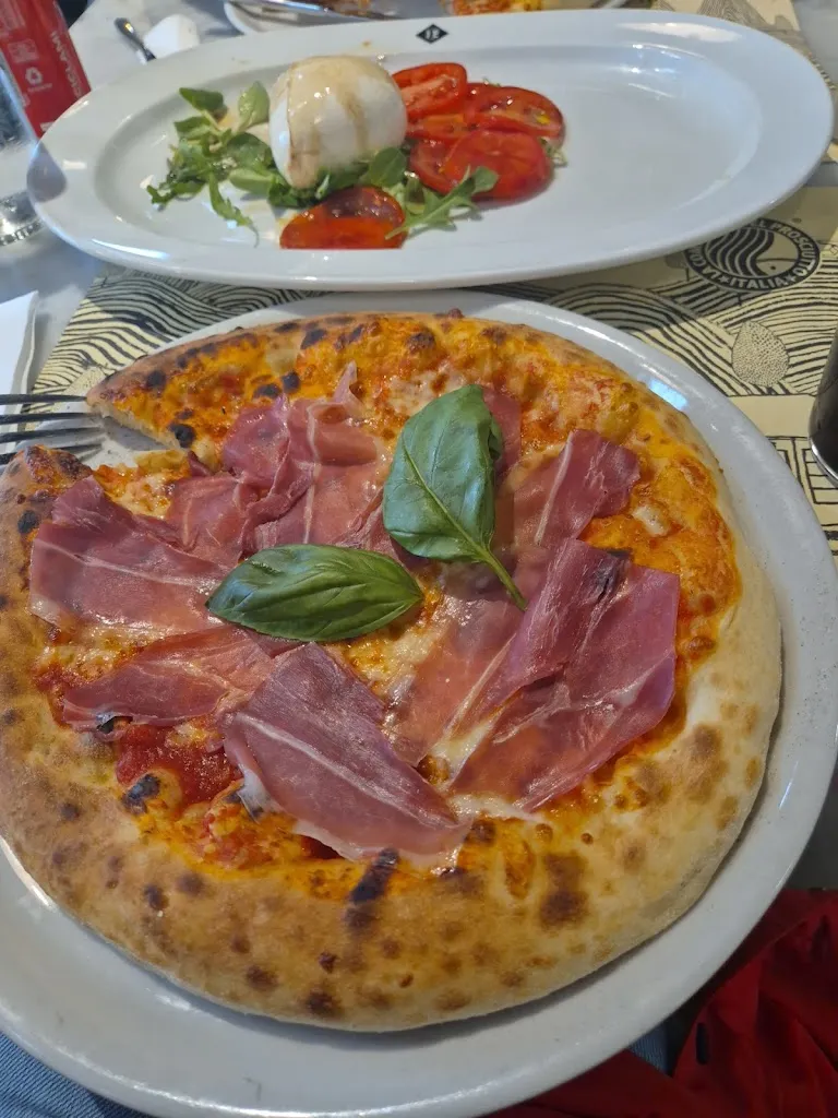 Melanie Kienzer_Prosciutteria IE Palmanova Outlet_Aiello del Friuli_recensione