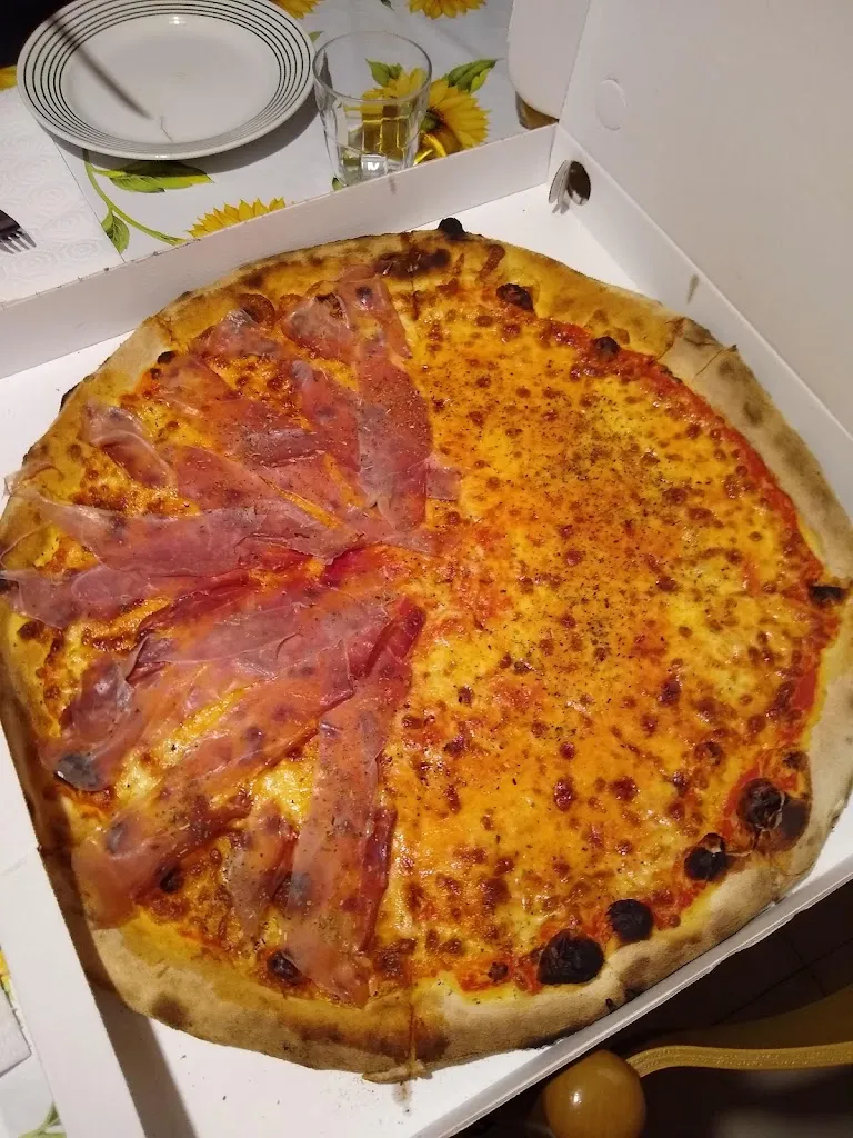 Menu_Pizza Helios_Artegna_immagine_6