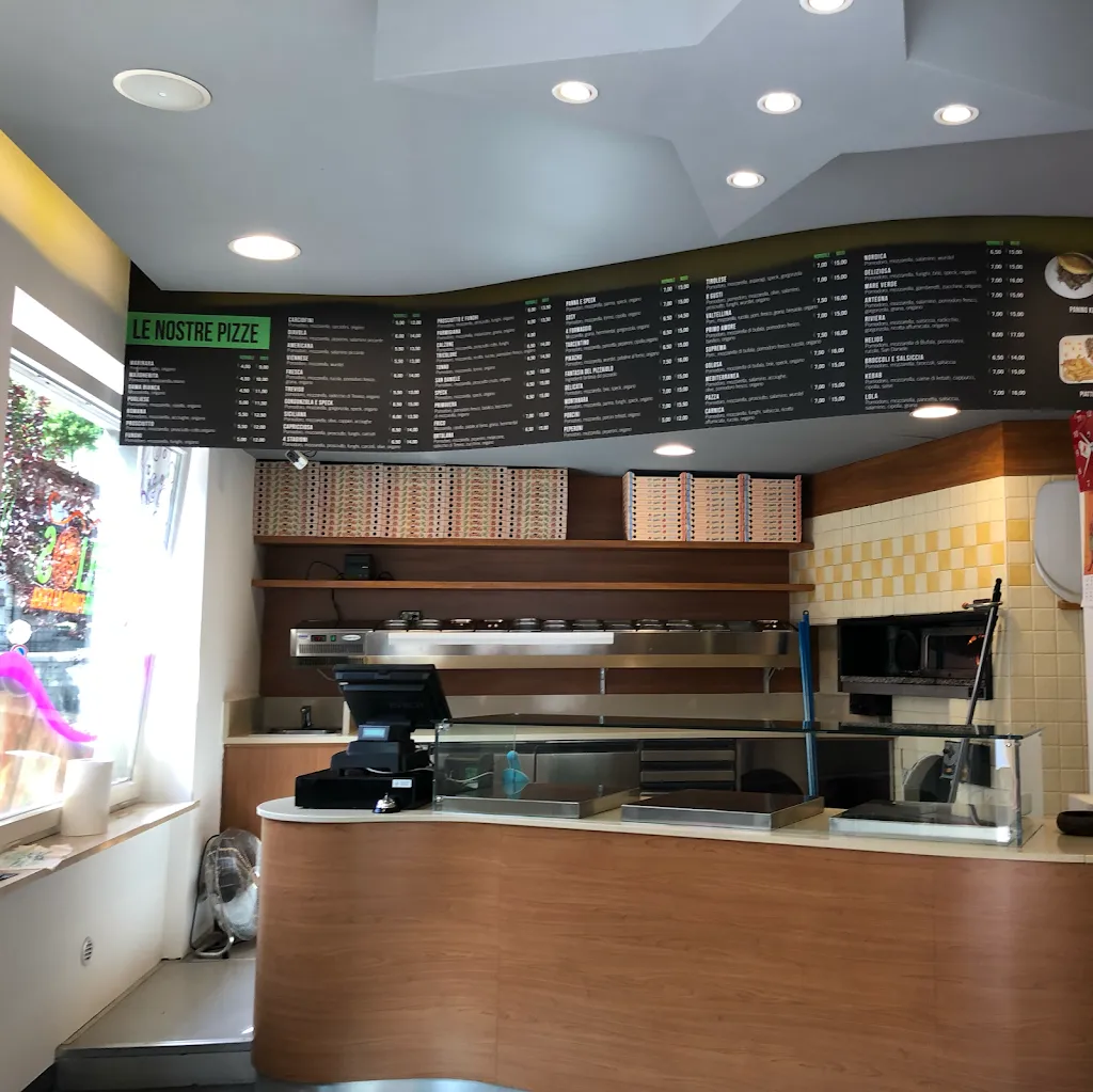 Pizza Helios restaurant in Artegna