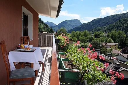 Albergo Miramonti restaurant in Arta Terme
