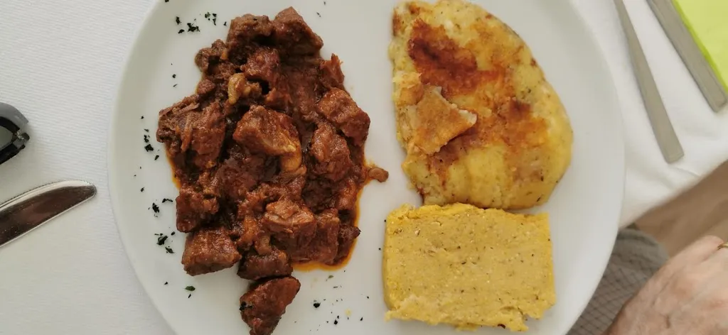 M.a.n.d.y. Bar Trattoria_Arta Terme_slider_image_3