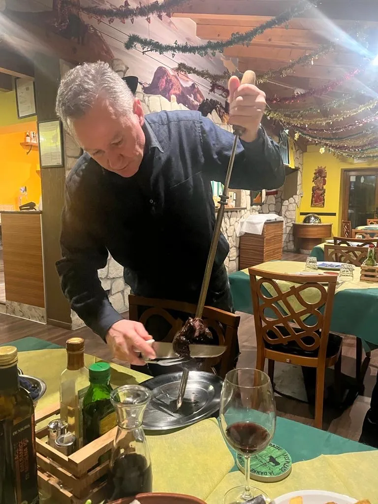 Julia Raznik_Os Pampas Churrascaria Brasileira_Aquileia_review