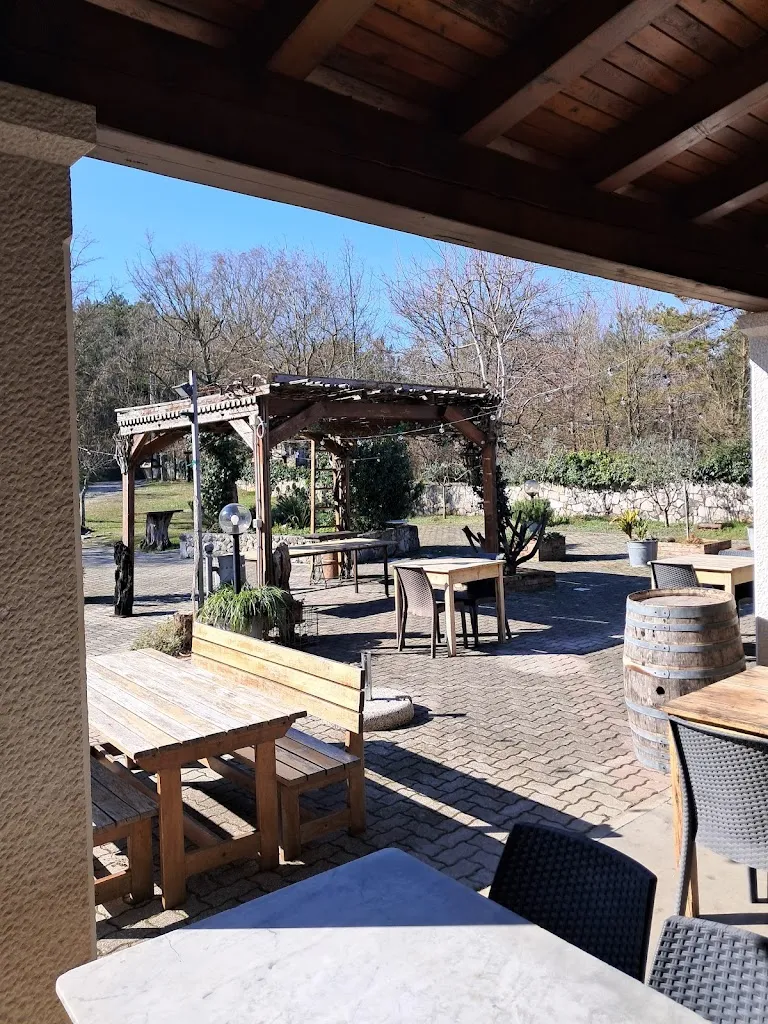 Trattoria Gostilna Suban Di Sandor Sedmak_Aurisina_slider_image_1