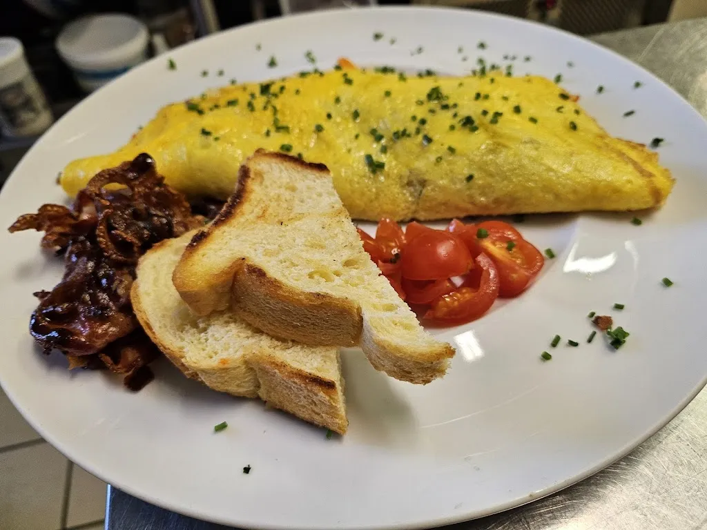 Mario'S Autentik Club Bistrot_Aviano_slider_image_3