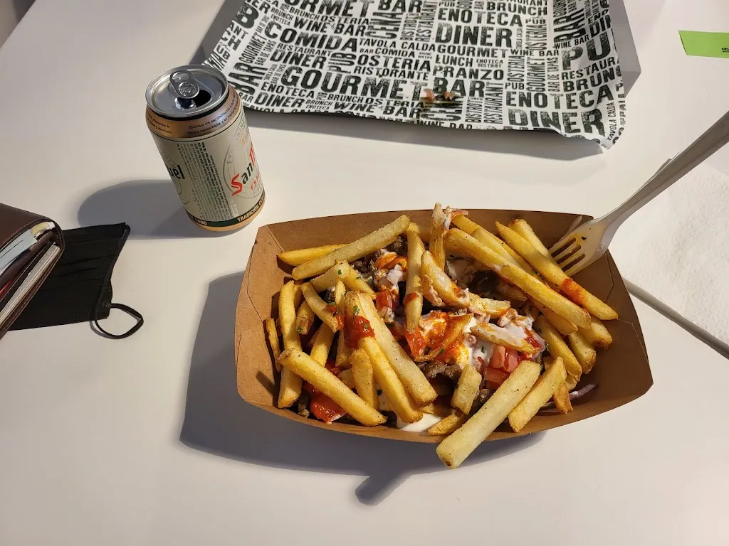 Menu_Marko’s Grill and Gyros_Aviano_image_4