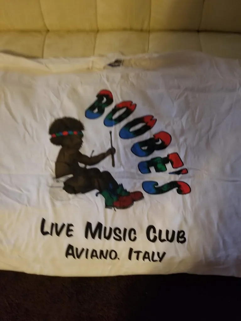 Raymond Combs_The Bobe Trap_Aviano_review