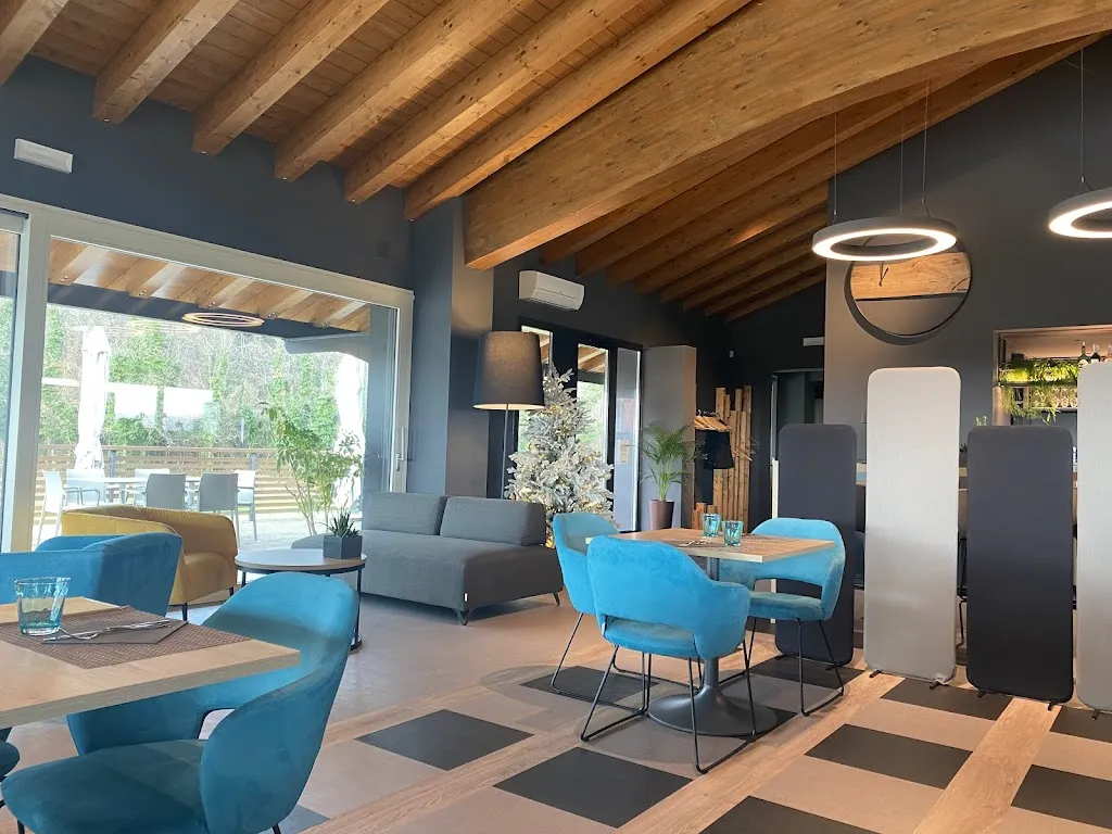 Mauro Crestini_Clubhouse 