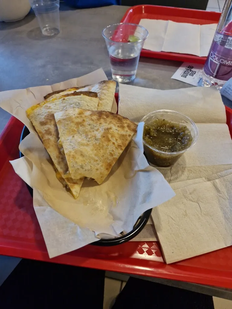 J Torres_BURRITO BROS_Aviano_review