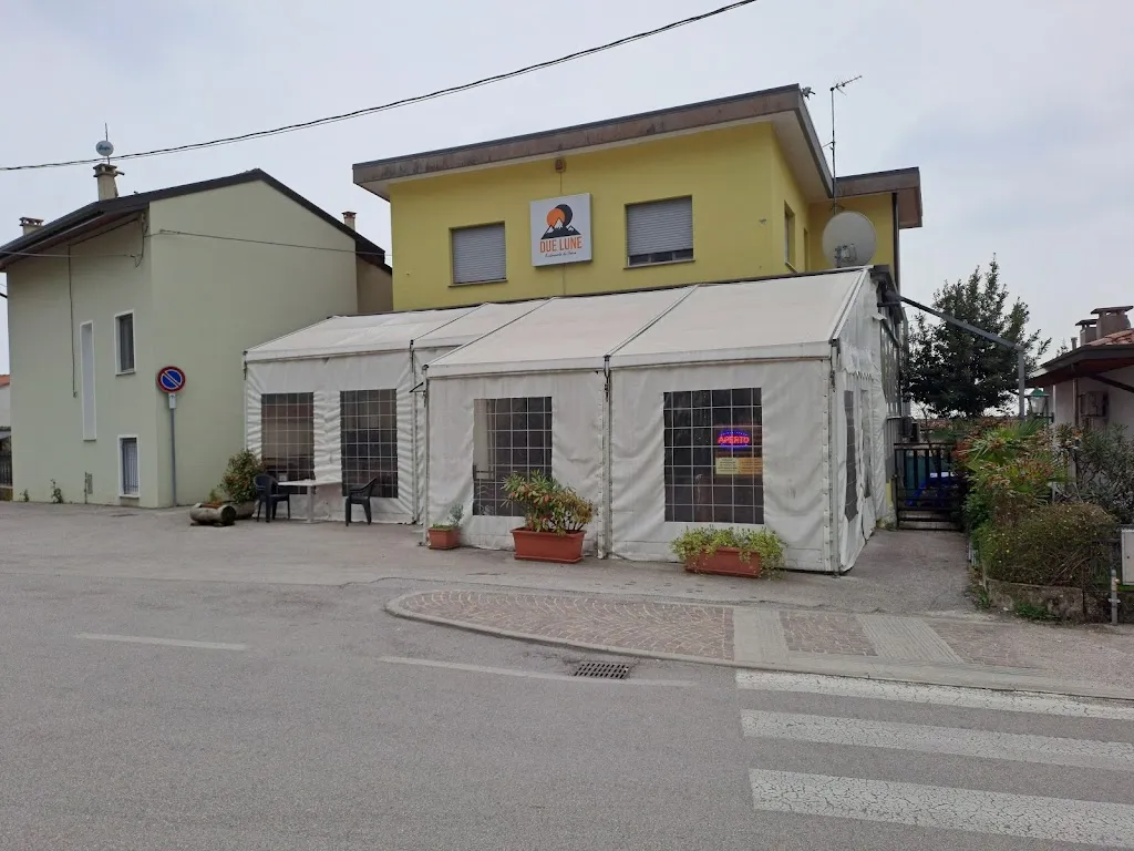 Jason Hubbell_Due Lune_Aviano_review