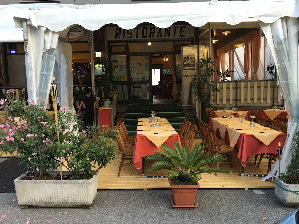 Due Lune_Aviano_slider_image_1