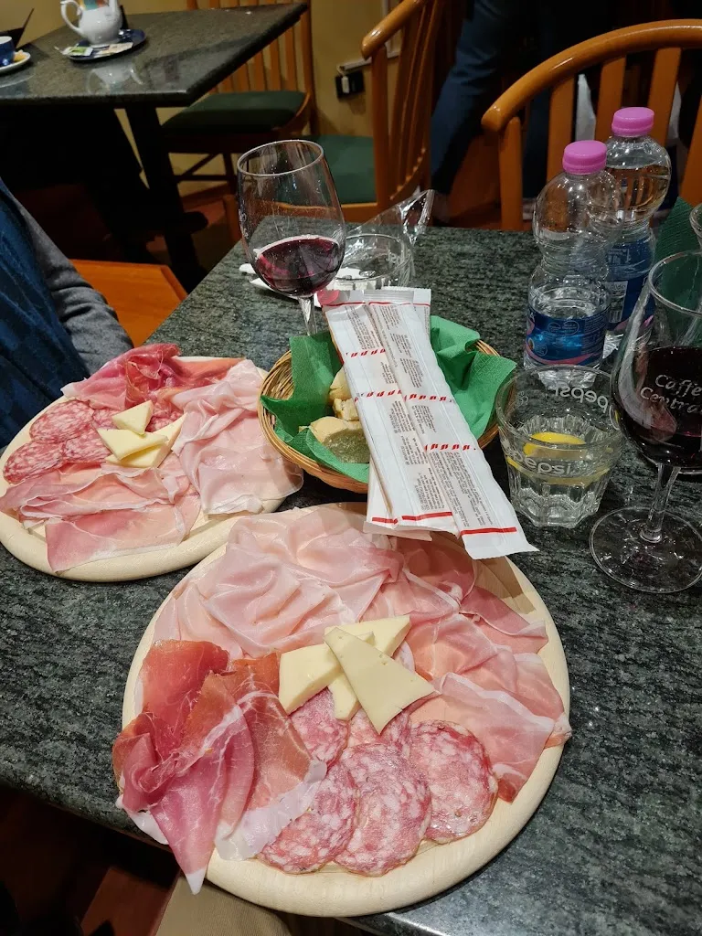 Menu_Caffe 'Gelateria Central Muin Maria Grazia_Aviano_immagine_5