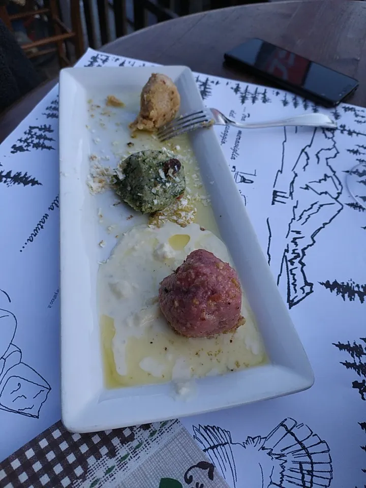 Michela F_Taverna all'Urogallo_Aviano_review