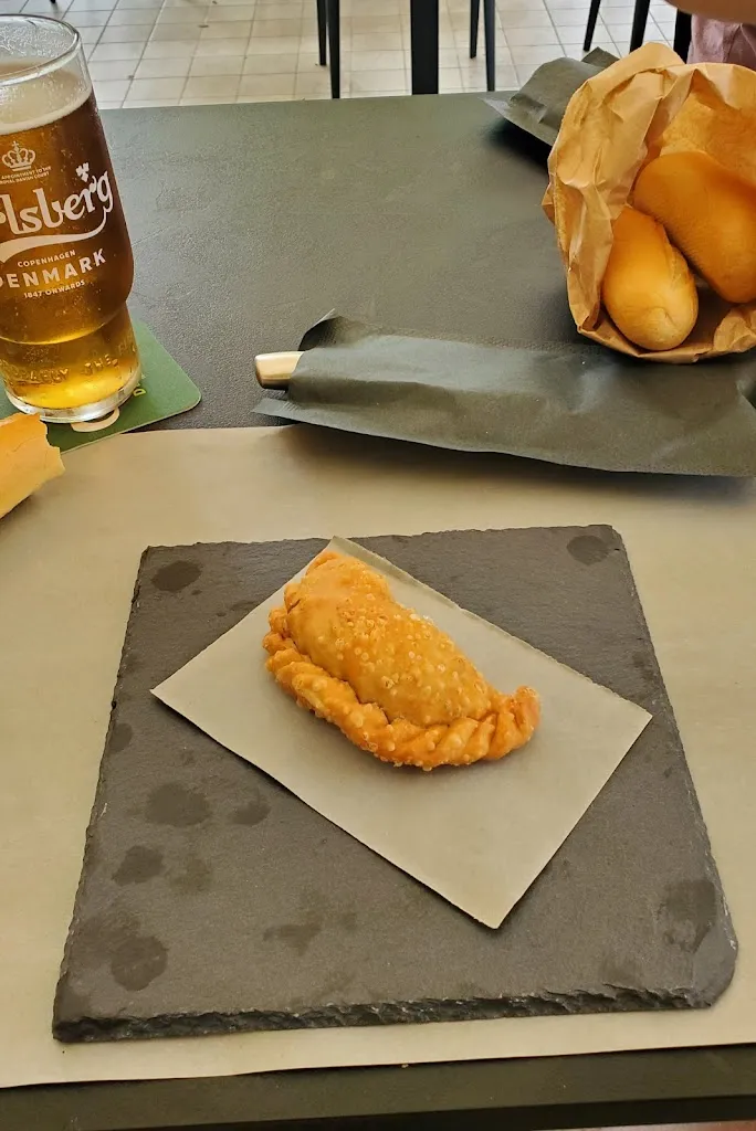 Zachary Gibbs_Argentino.Doc_Aviano_review