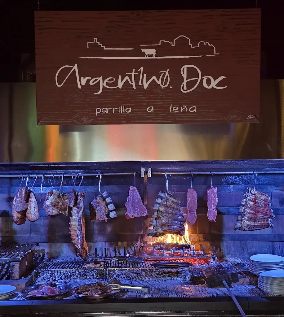 Juan P Vasquez_Argentino.Doc_Aviano_review