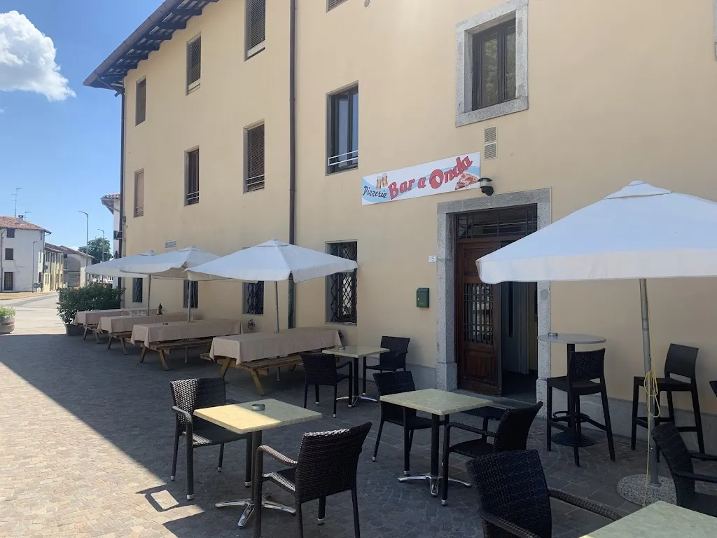 Bar A Onda Di Breda Dennis restaurant in Bagnaria Arsa