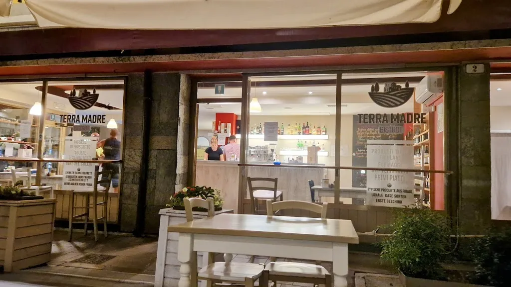 Terra madre restaurant in Bagnaria Arsa