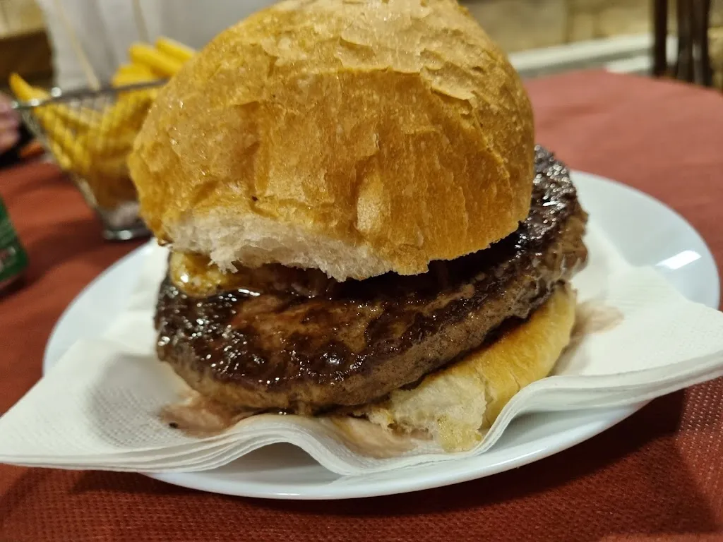 Giuseppe Avena_ROCK BURGER_Roccaraso_review