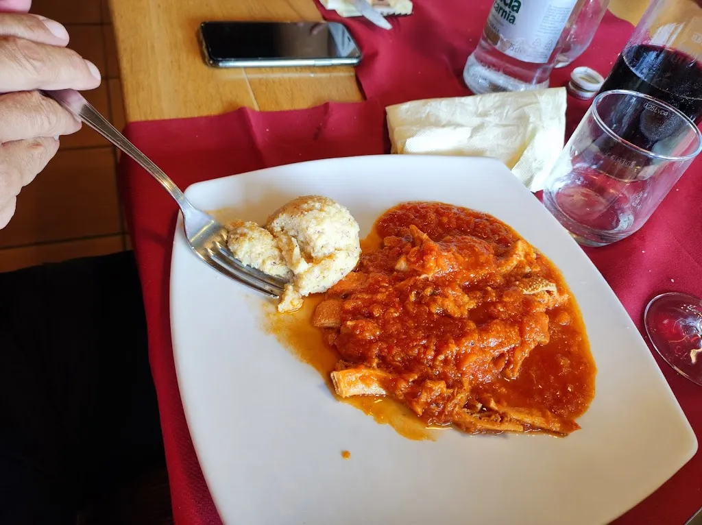 Menu_Agriturismo Ristorante Una Rotonda sul Verde_Basiliano_image_8