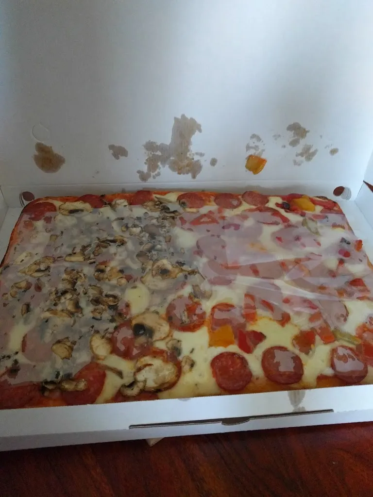 John Lewis_Pizzerie San Marco_Brugnera_review