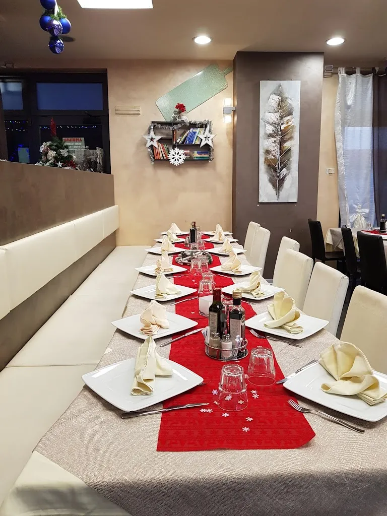 Jolly Pizza Risto-Bar restaurant in Brugnera