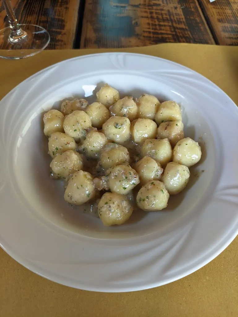 Gian Mauro Marchetti_Ostarie dal Gobo_Buia_review