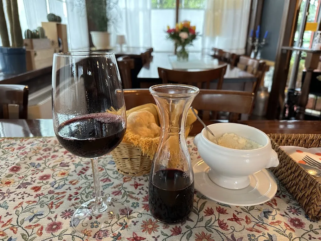 Mikhail Zverev_Osteria Miami di Baldassi Barbara_Buia_review