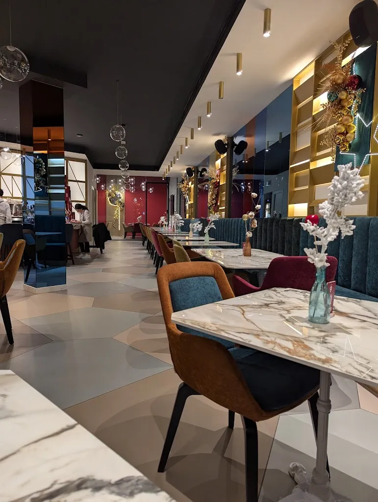 Feluma Bistrot restaurant in Sambuceto