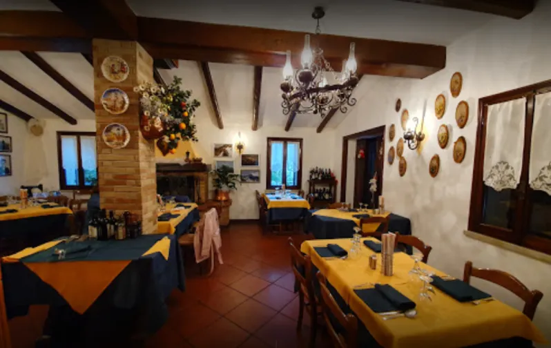 Al Gaiardin restaurant in Caneva