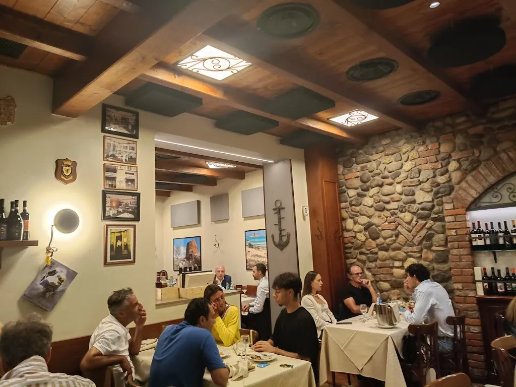 Osteria Caneva – Ristorante di Pesce e Cucina Sarda a Milano_Caneva_slider_image_3