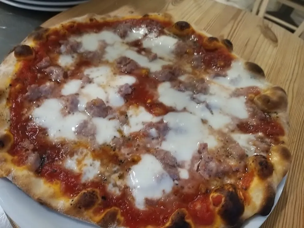 La Perla Restaurant_Sambuceto_slider_image_3