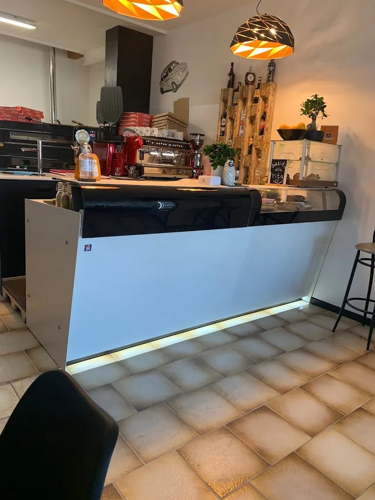 Black & White. Food & Drink restaurant in Cassacco