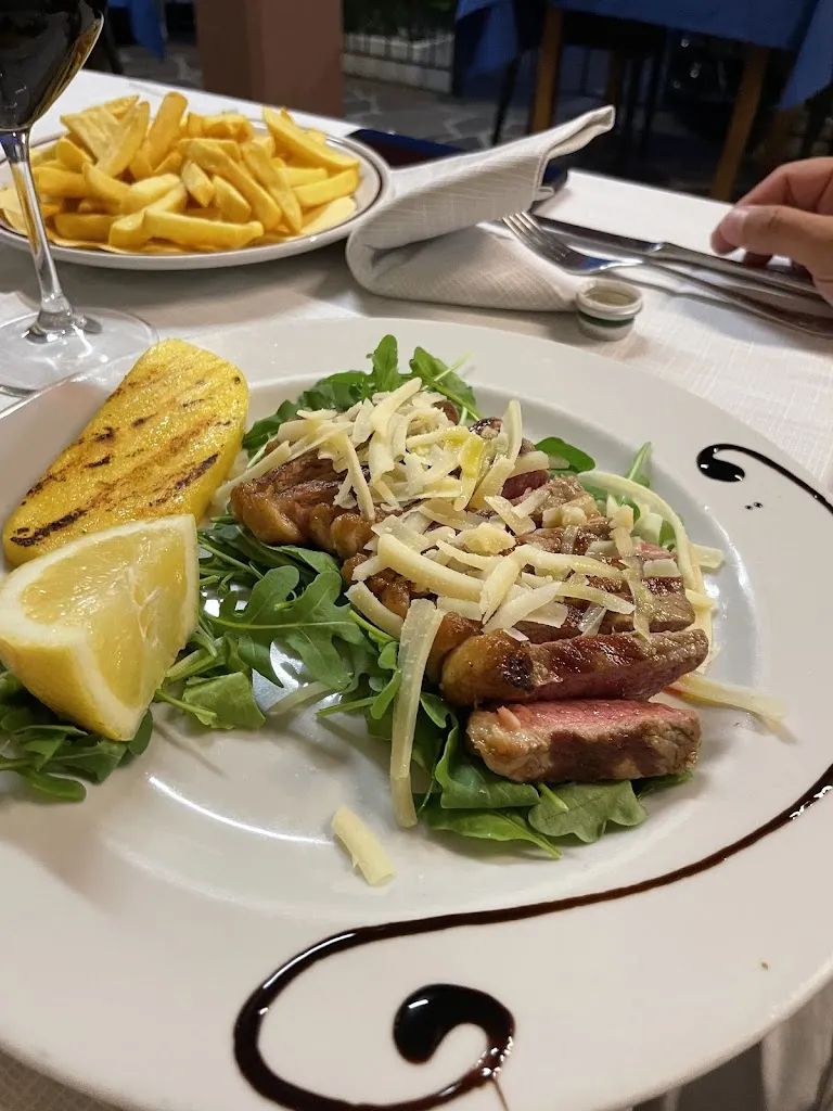 Iwona_ K_Albergo Ristorante Pizzeria Bar Sottocastello_Cassacco_recensione