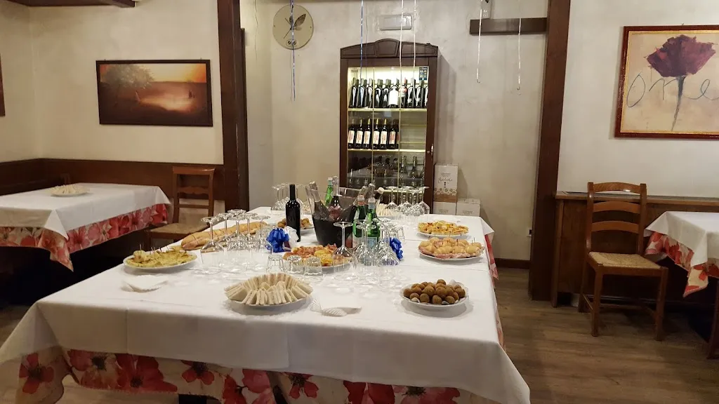 Montagnese Sergio & C Snc restaurant in Cassacco