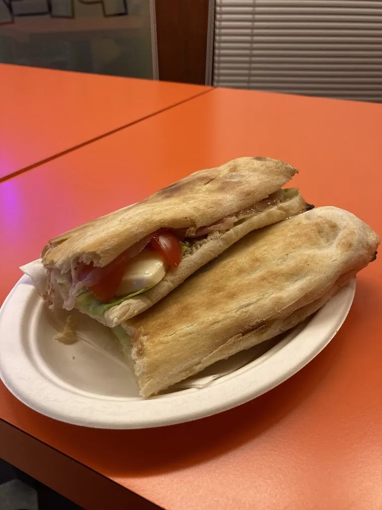 Carlo Petrosillo_Pizzeria Pizza Più_Casarsa della Delizia_review