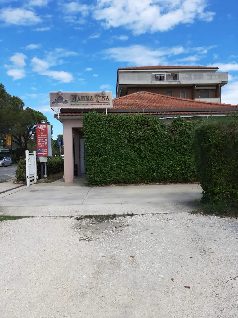 Romina P._Bar Risto self Mamma Tina_Sambuceto_recensione