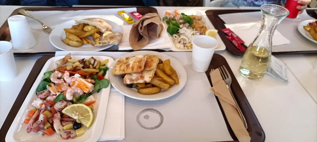 Bar Risto self Mamma Tina_Sambuceto_slider_image_2