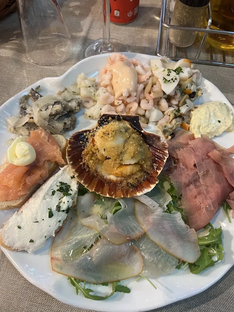 Trattoria Levade_Castions_slider_image_1