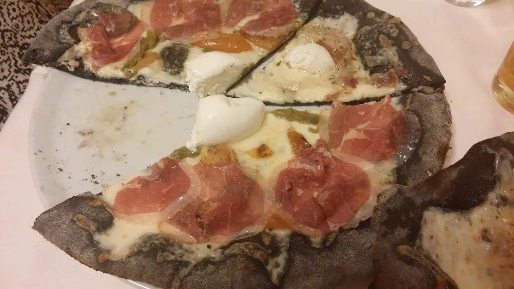 Menu_Pizzeria La Regina_Castions_immagine_7