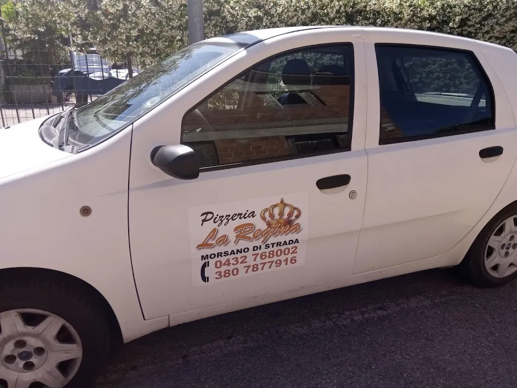 Pizzeria La Regina_Castions_slider_image_3