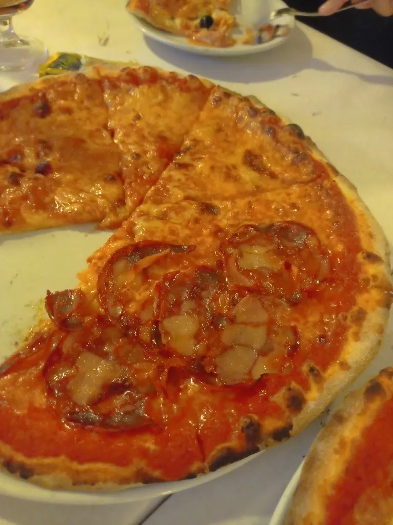 Pizzeria La Valle_San Buono_slider_image_3