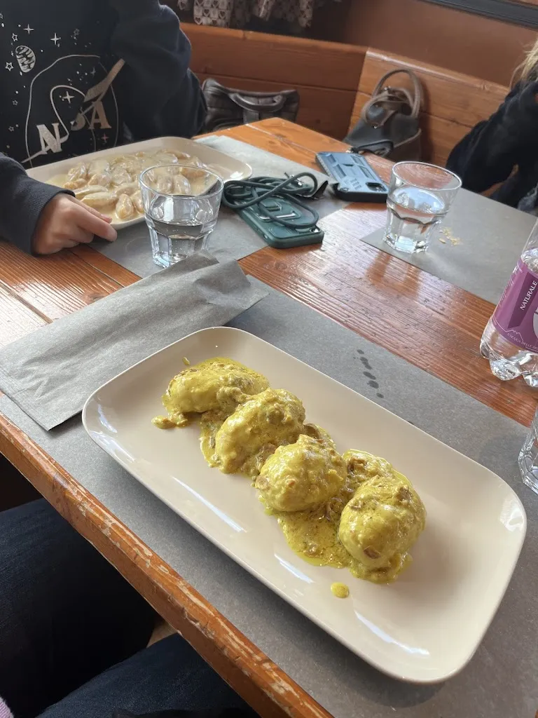 Amymarie Mahery_Osteria di Mezzo_Cimolais_recensione