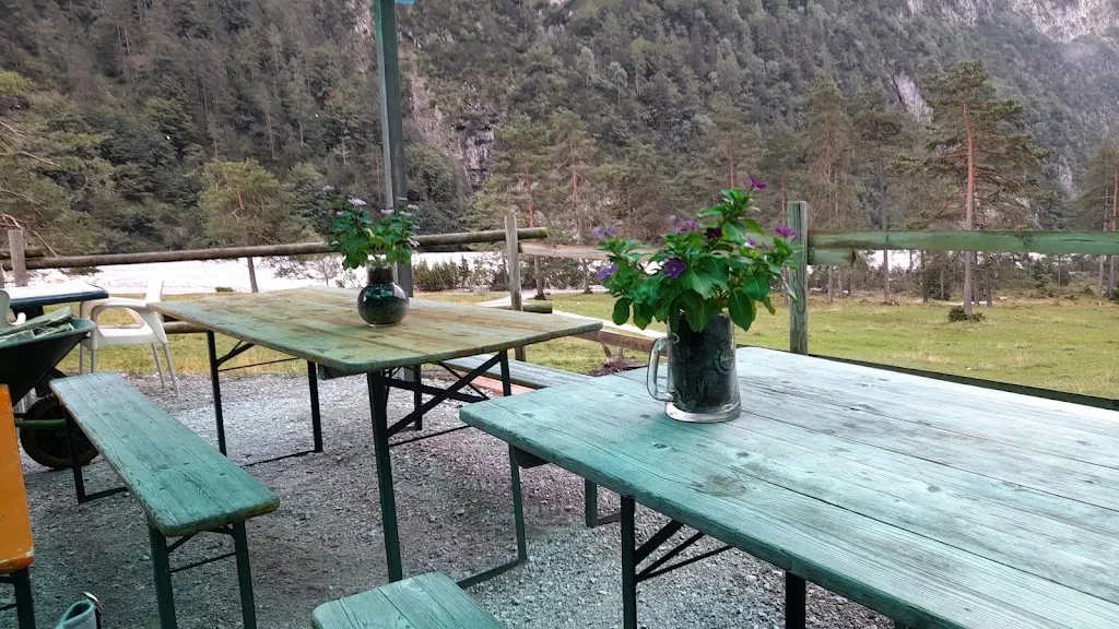 Malga Pian Pagnon_Cimolais_slider_image_1