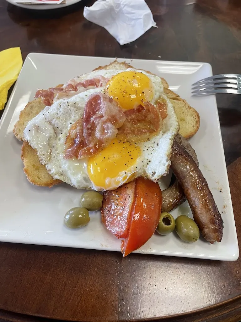 Lance Chunn_Frizzante_Cavolano-Schiavoi_review