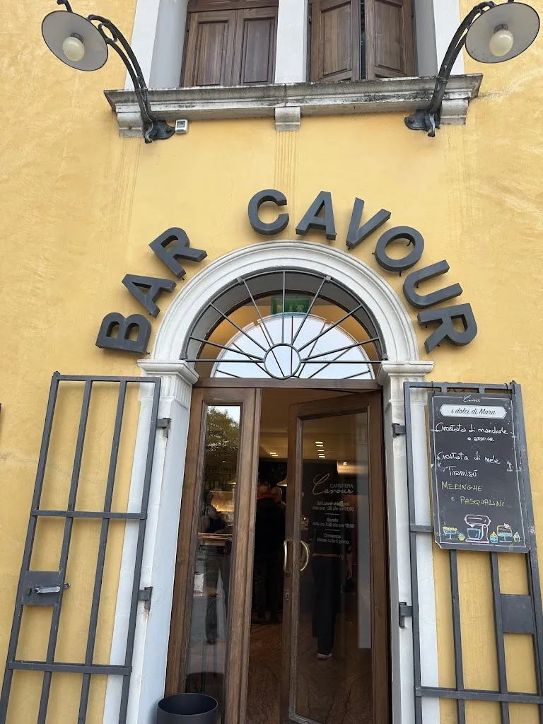 Kaeli Welsh_Trattoria Cavour_Cavolano-Schiavoi_review
