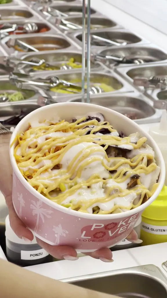 Poke Lover - Sacile_Cavolano-Schiavoi_slider_image_2