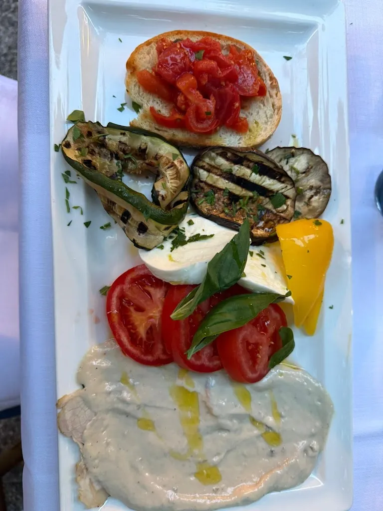 Ristorante Cellini_Cavolano-Schiavoi_slider_image_3